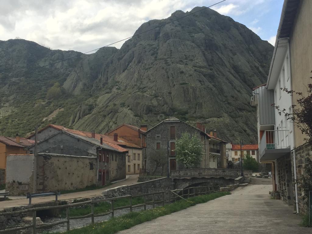 El Invernal De Picos Portilla de la Reina Ngoại thất bức ảnh