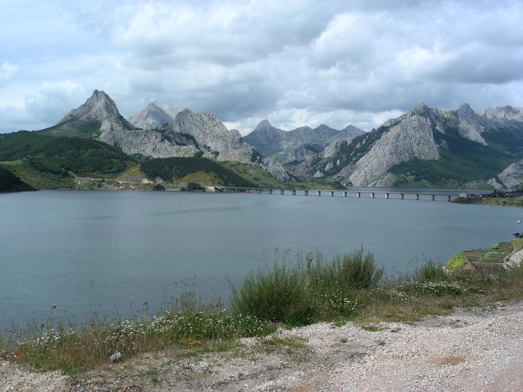 El Invernal De Picos Portilla de la Reina Ngoại thất bức ảnh