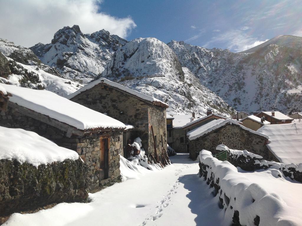 El Invernal De Picos Portilla de la Reina Ngoại thất bức ảnh